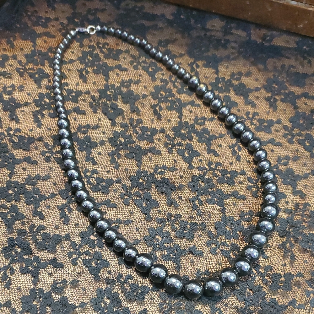 Elegant Gunmetal Beaded Metal Necklace. Sterling Clasp DD